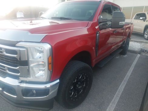 Used 2024 Ford F250 XLT w/ FX4 Off-Road Package image 7