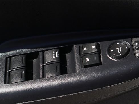 Used 2019 Honda Fit LX image 13