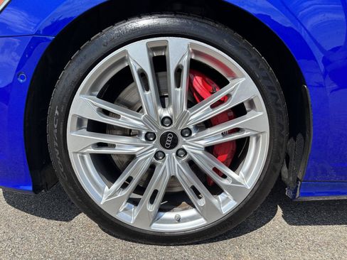 Used 2023 Audi S6 Premium Plus w/ Premium Plus Package AWD/4WD image 9