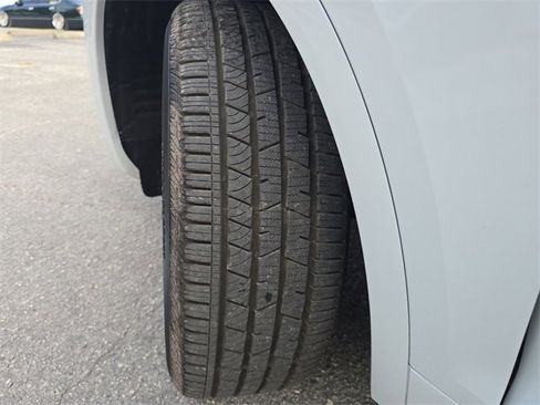 Used 2025 Audi Q5 e Premium image 30