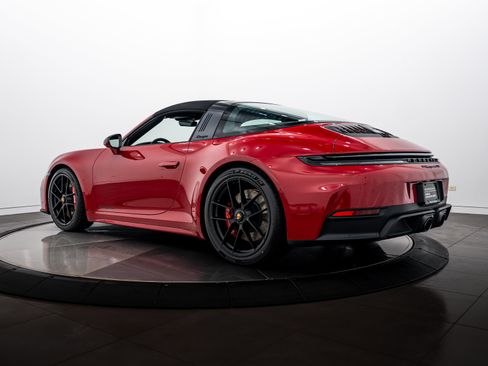 Certified 2026 Porsche 911 Targa 4 GTS image 27