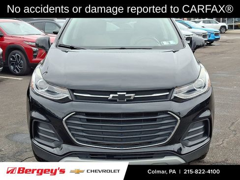 Certified 2020 Chevrolet Trax LT w/ Driver Confidence Package image 2