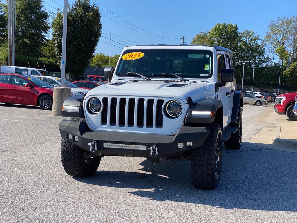 Used 2023 Jeep Wrangler Unlimited Rubicon 4xe w/ Cold Weather Group AWD/4WD image 3