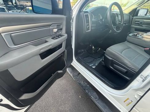 Used 2020 RAM 1500 Classic SLT AWD/4WD image 22