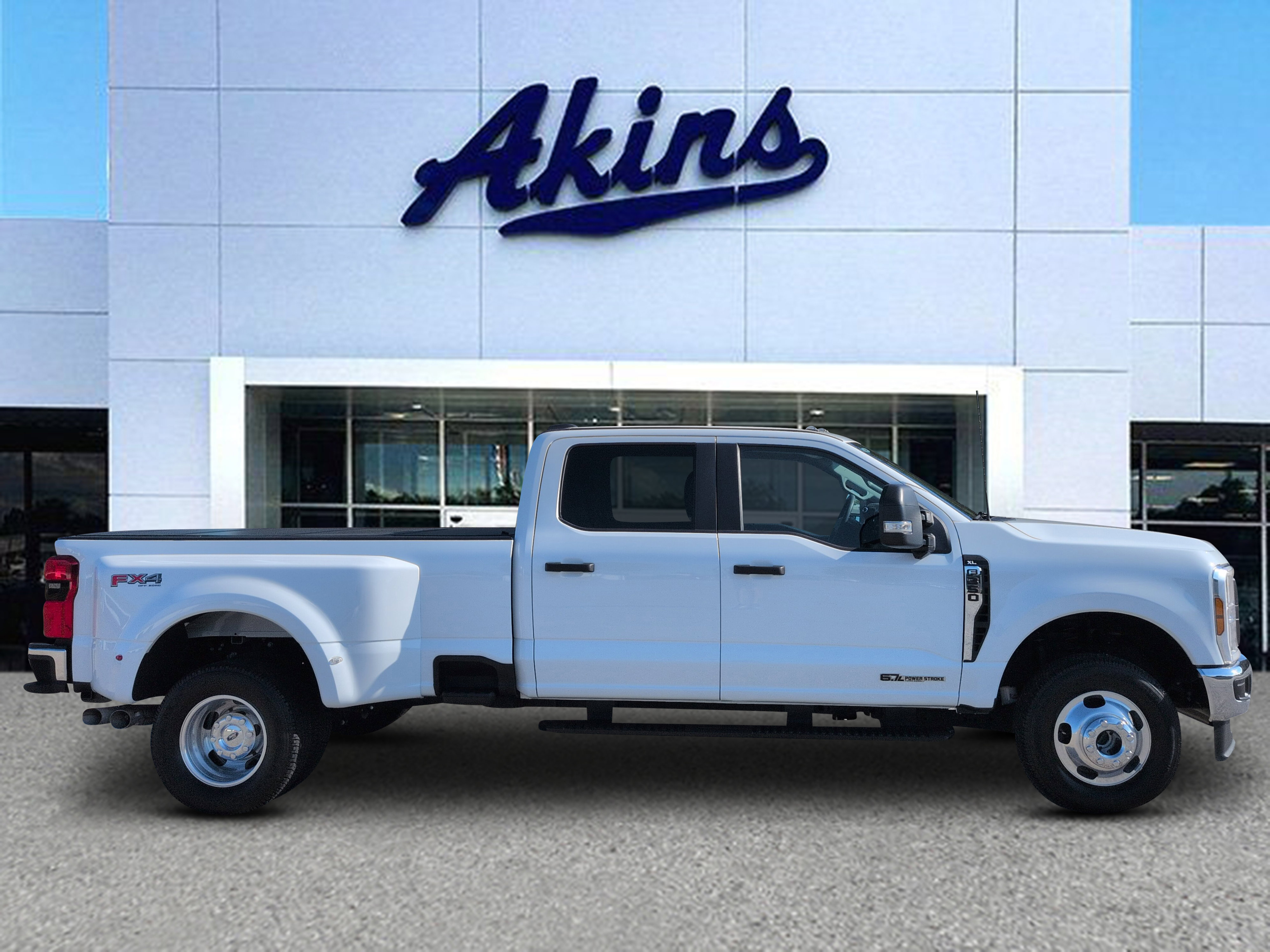 Certified 2025 Ford F350 XL w/ 360-Degree Camera Package AWD/4WD image 1