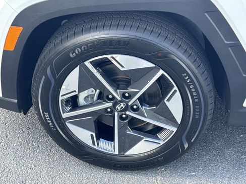 Used 2025 Hyundai Tucson SEL image 11