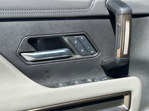 New 2025 GMC Hummer EV 3X image 22