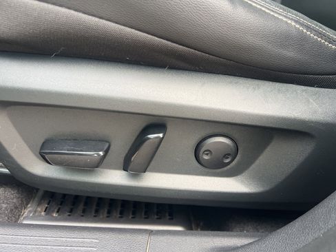 Used 2021 Nissan Rogue SL w/ Premium Package image 25