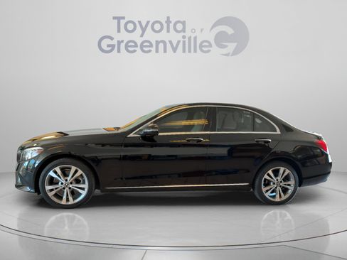 Used 2020 Mercedes-Benz C 300 4MATIC Sedan image 2
