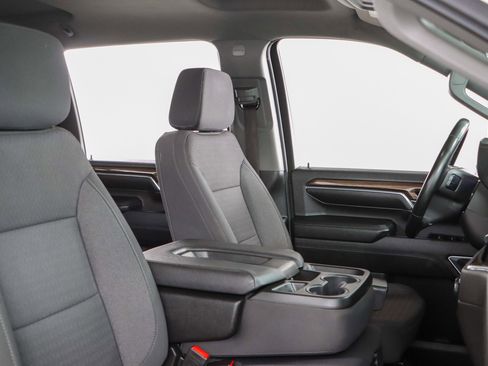 Used 2024 Chevrolet Silverado 3500 LT image 28