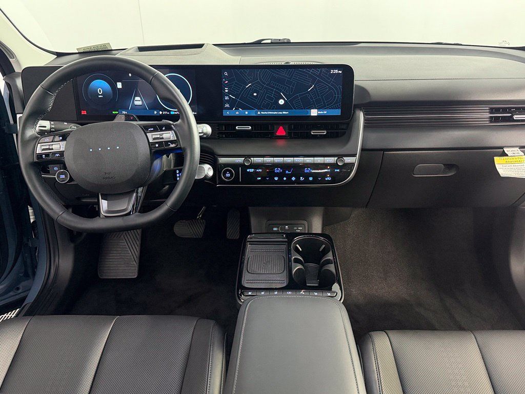 Used 2025 Hyundai Ioniq 5 Limited AWD/4WD image 13