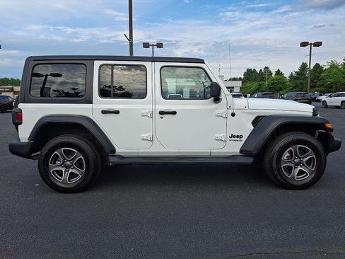 Certified 2022 Jeep Wrangler Unlimited Sport AWD/4WD image 7