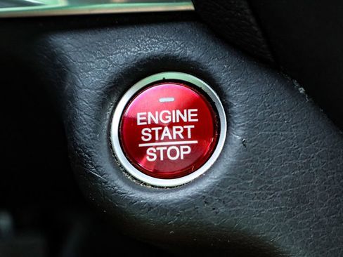 Used 2018 Acura MDX FWD image 23