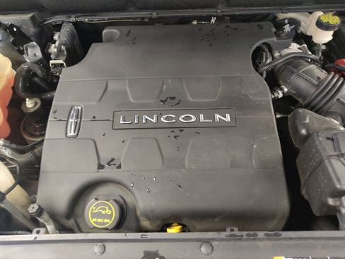 Used 2017 Lincoln MKX Reserve FWD image 30