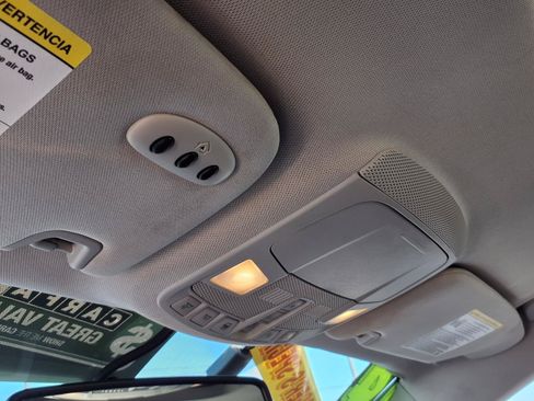 Used 2014 Ford Fusion SE w/ Equipment Group 202A FWD image 15