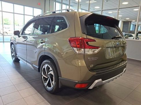Certified 2023 Subaru Forester Touring AWD/4WD image 4