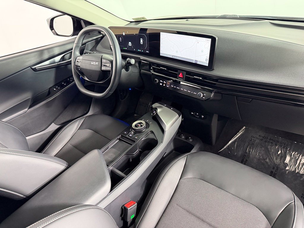 Used 2025 Kia EV6 Light RWD image 21