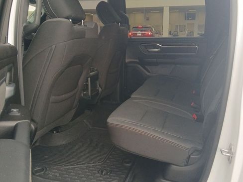 Used 2024 RAM 1500 Big Horn AWD/4WD image 9