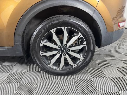 Used 2017 Kia Sportage EX FWD image 35