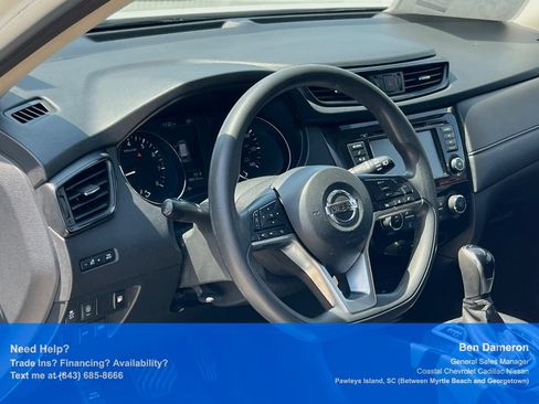 Used 2019 Nissan Rogue S FWD image 5
