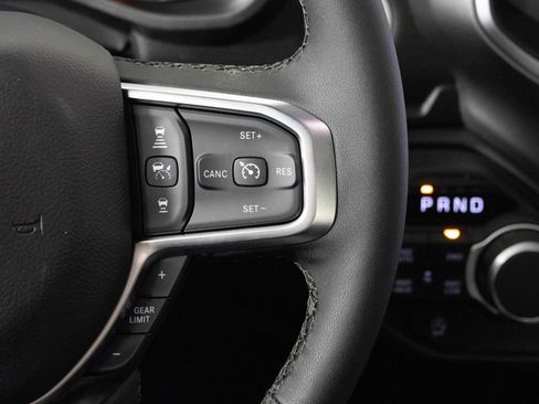 New 2026 RAM 1500 4x4 Crew Cab image 30