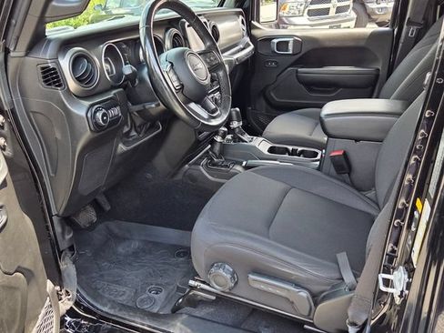 Used 2022 Jeep Wrangler Unlimited Sport AWD/4WD image 16