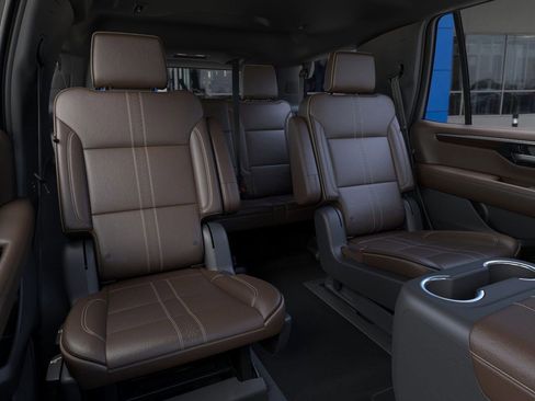 New 2026 Chevrolet Tahoe High Country w/ Sun And Tow Package RWD image 17