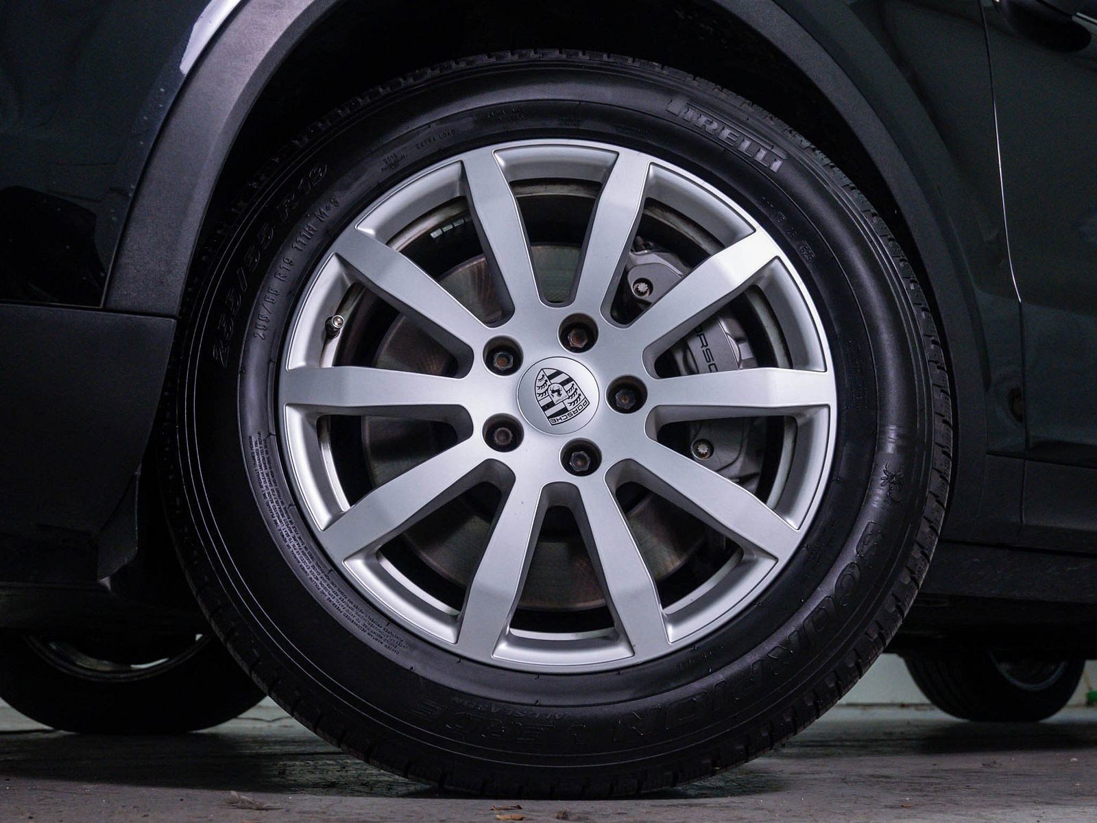 Used 2019 Porsche Cayenne S AWD/4WD image 6