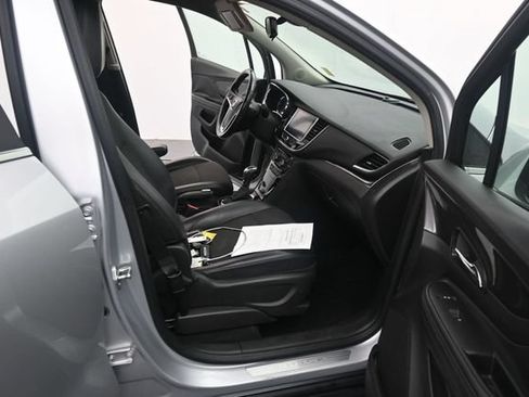 Used 2018 Buick Encore Preferred AWD/4WD image 16