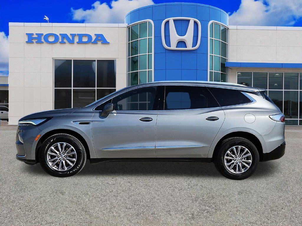 Used 2024 Buick Enclave Premium FWD image 6