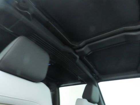 Used 2025 GMC Hummer EV 3X w/ Extreme Off-Road Package image 18