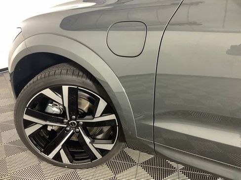 New 2026 Volvo XC60 T8 Ultra image 37