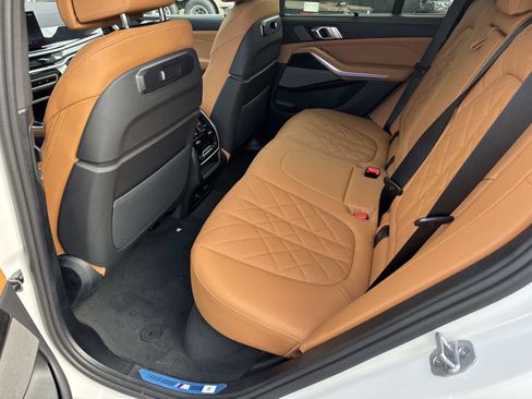 New 2026 BMW X5 sDrive40i image 15