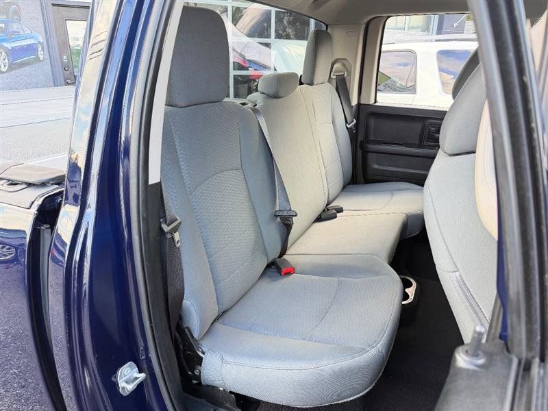 Used 2018 RAM 1500 Express AWD/4WD image 18