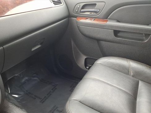 Used 2014 GMC Sierra 2500 SLT w/ SLT Convenience Package image 23