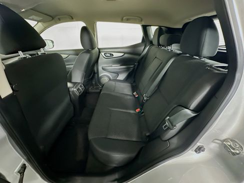 Used 2021 Nissan Rogue Sport S FWD image 28