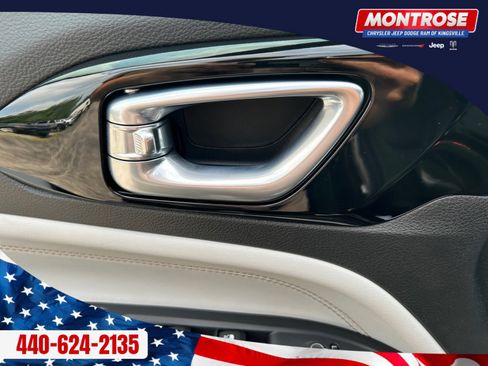 New 2026 Jeep Compass Limited AWD/4WD image 12