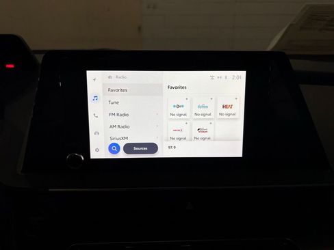 Used 2025 Toyota Prius LE image 31