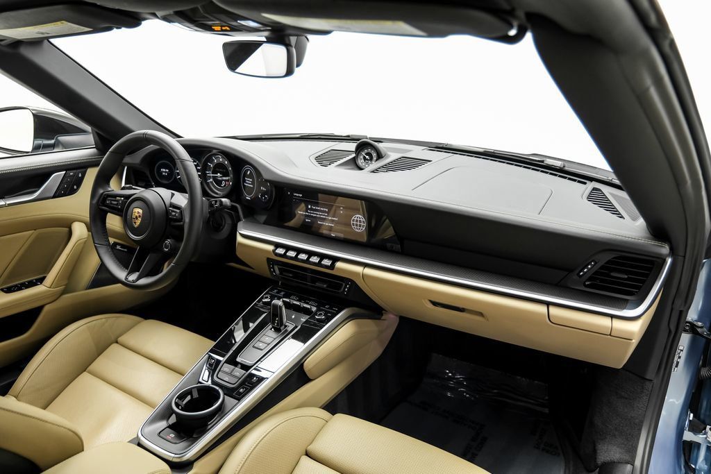 Used 2025 Porsche 911 Turbo S AWD/4WD image 15
