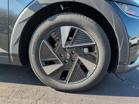 New 2026 Hyundai Ioniq 5 SEL image 25