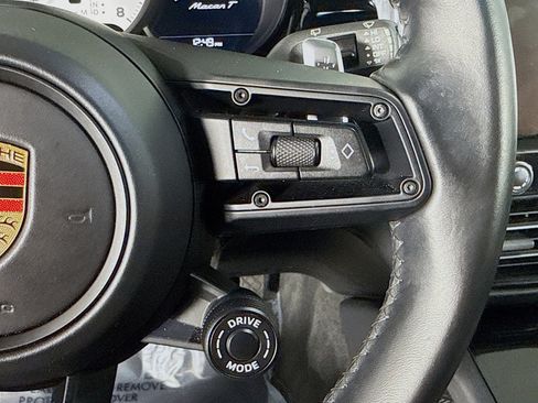 Used 2024 Porsche Macan Turbo w/ Premium Plus Package image 15