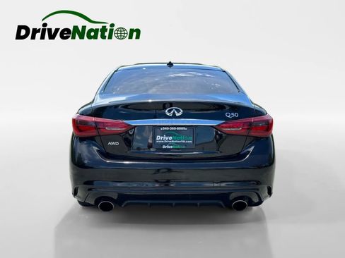 Used 2018 INFINITI Q50 Luxe w/ Essential Package (3.0T Luxe) AWD/4WD image 6