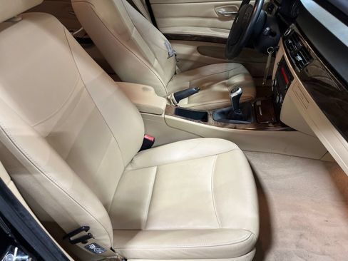 Used 2009 BMW 328i Sedan RWD image 15
