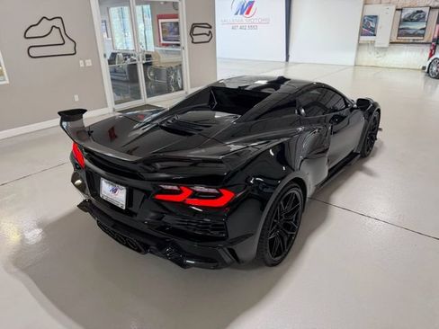 Used 2025 Chevrolet Corvette Z06 w/ Z07 Performance Package RWD image 90