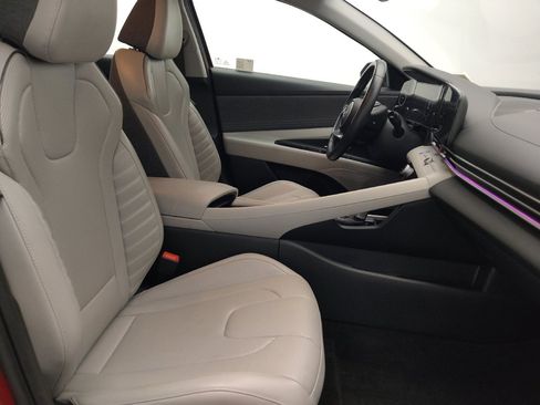 Used 2024 Hyundai Elantra Limited FWD image 21