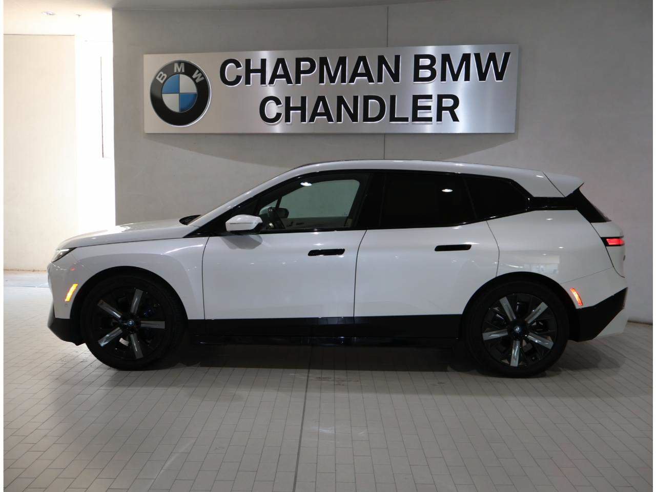 Certified 2024 BMW iX M60 AWD/4WD image 3
