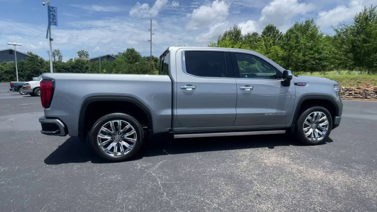 Used 2024 GMC Sierra 1500 Denali w/ Denali Reserve Package AWD/4WD image 9