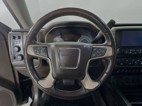 Used 2018 GMC Sierra 1500 Denali w/ Denali Ultimate Package image 12