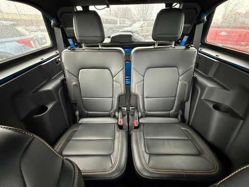 Used 2022 Ford Bronco Badlands image 29