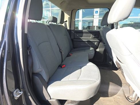 Used 2014 RAM 2500 Tradesman w/ Chrome Appearance Group image 18